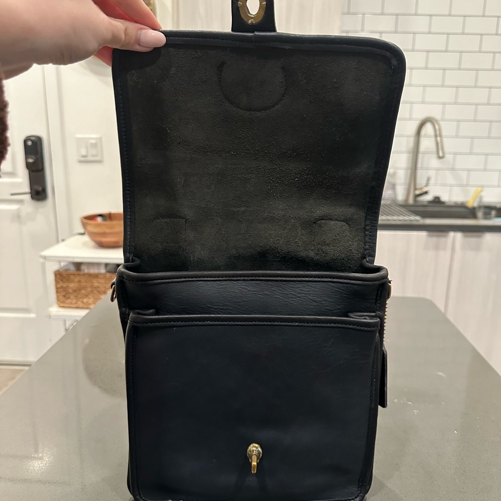 Vintage Coach Dark Navy Station Bag #5130  Authenticated! With hang tag. - Picture 6 of 12